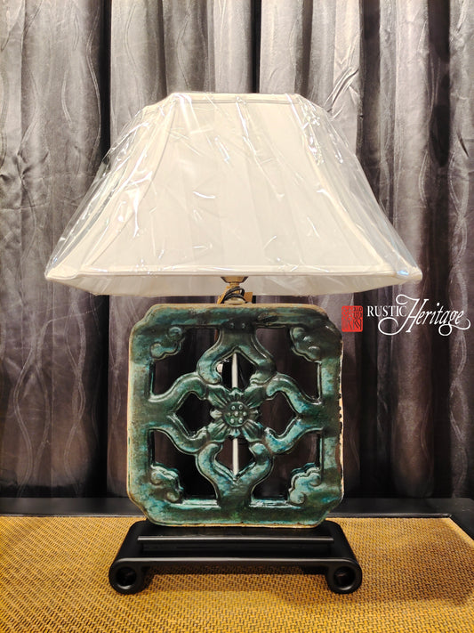 Flower Ventilation Table Lamp