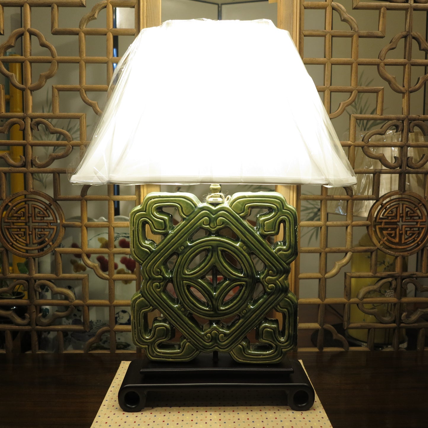 Square Ventilation Table Lamp